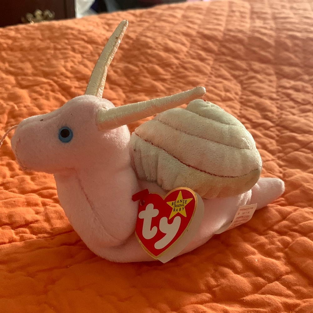 Swirley beanie baby snail